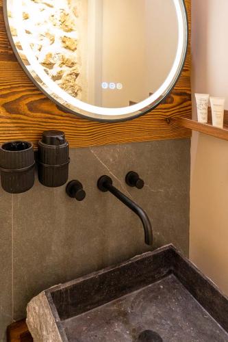 malu-exclusive-retreat-pescocostanzo-bagno-padronale-1